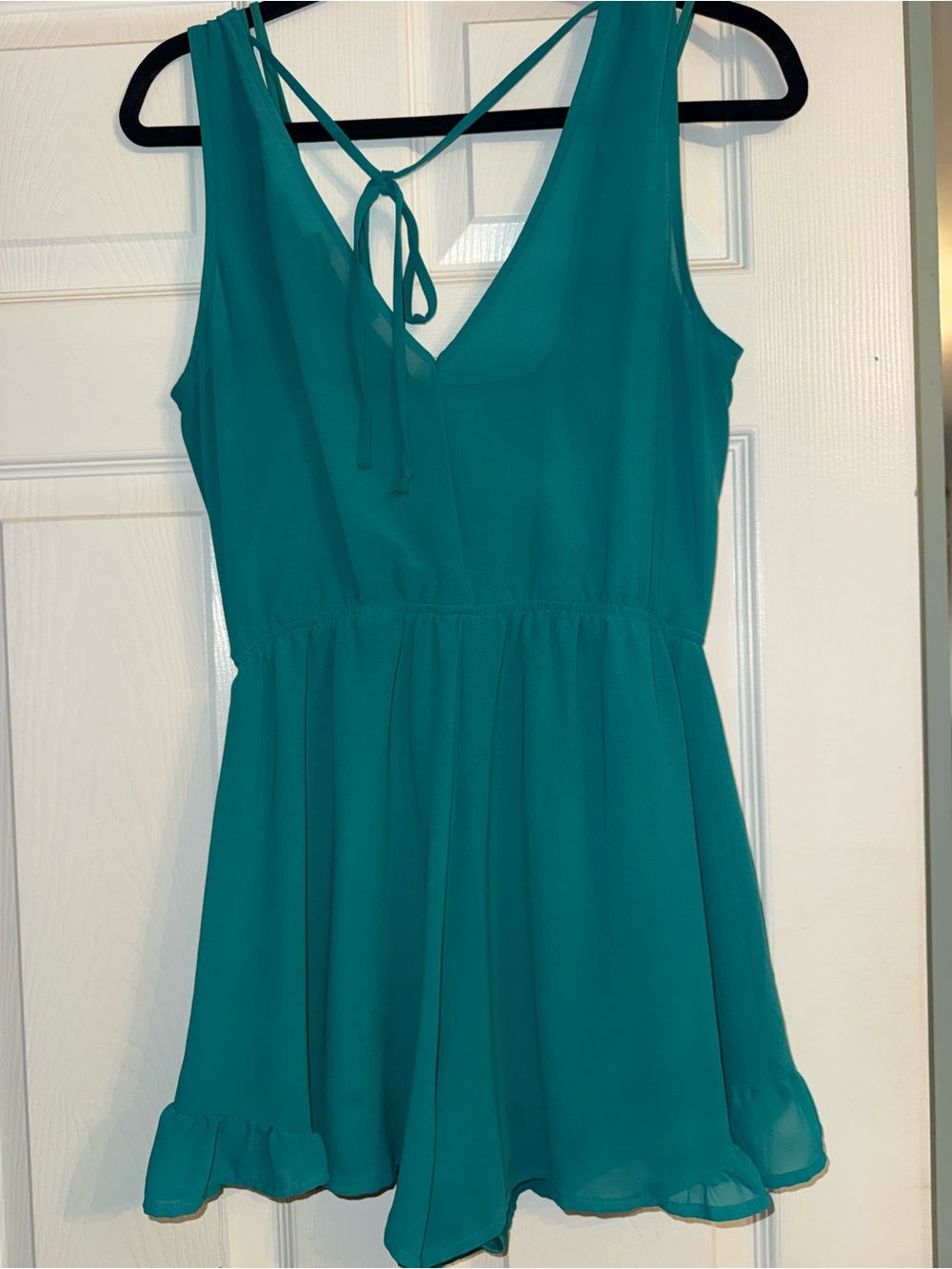 Sleeveless Teal V-Neck Romper with Tie Back